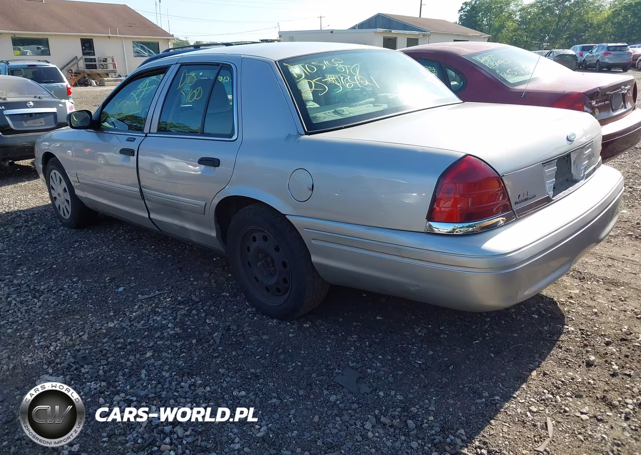 2008 Ford Crown Victoria Standard VIN:2FAFP73V88X154724 - 3