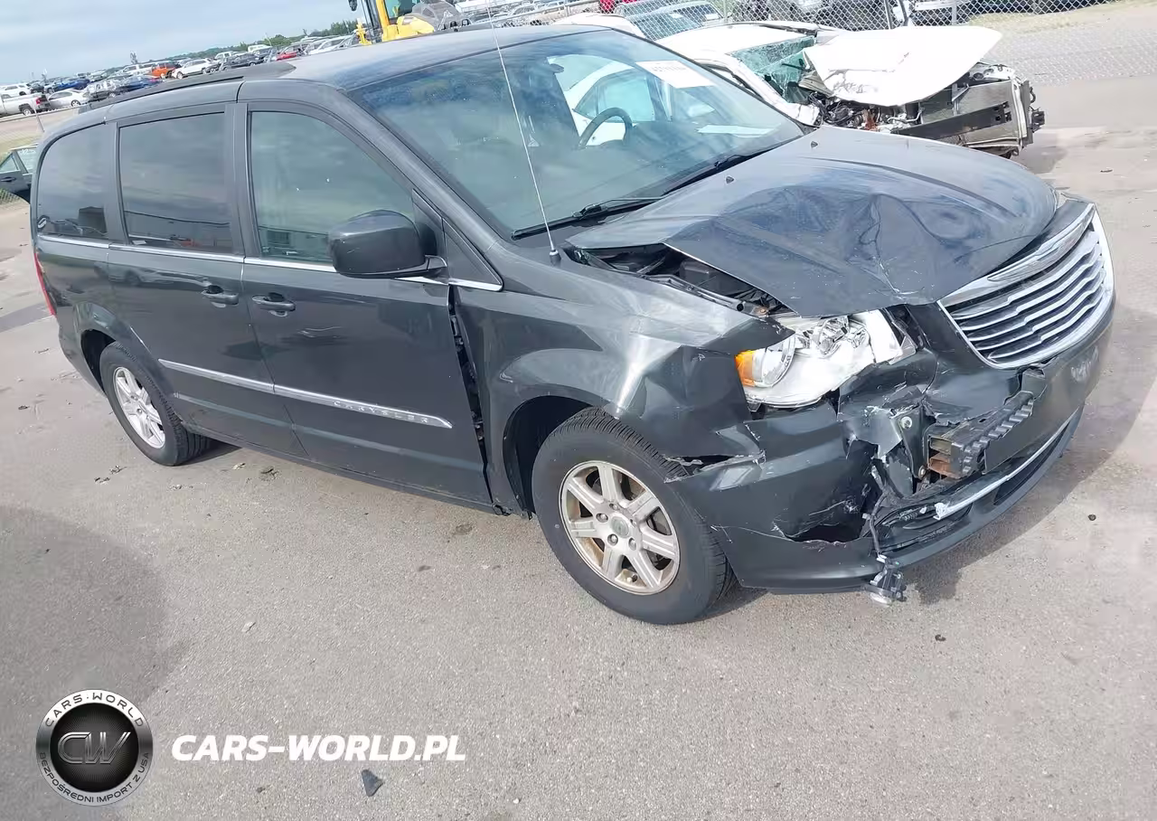 2012 Chrysler Town & Country Touring