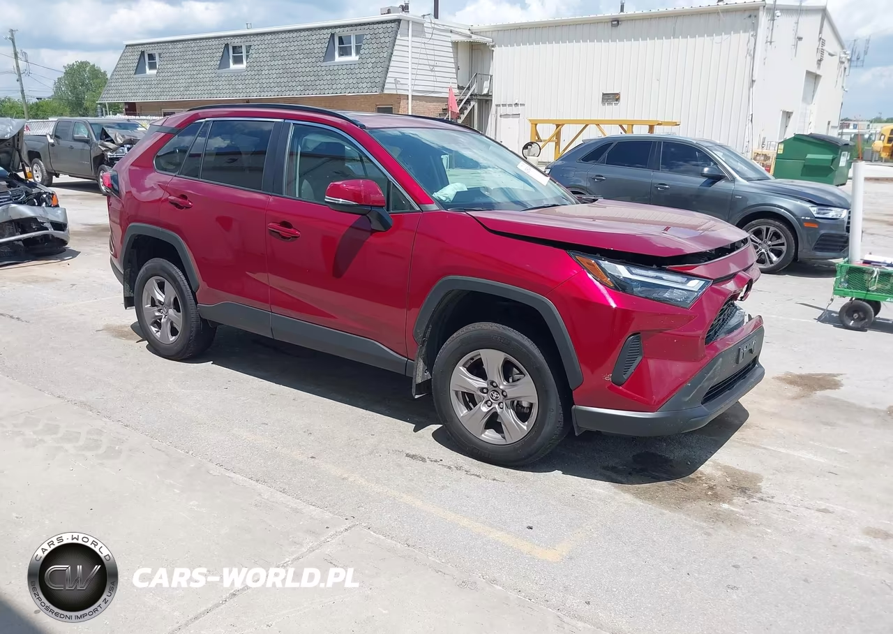 2024 Toyota Rav4 Xle – zdjęcie 1 z 17