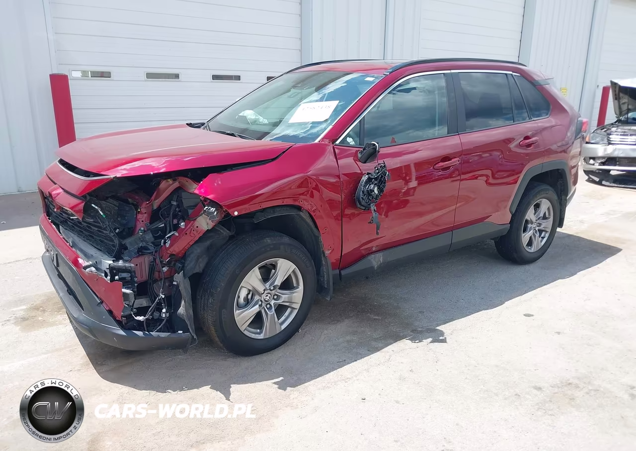 2024 Toyota Rav4 Xle VIN:2T3P1RFV4RW487635 - 2