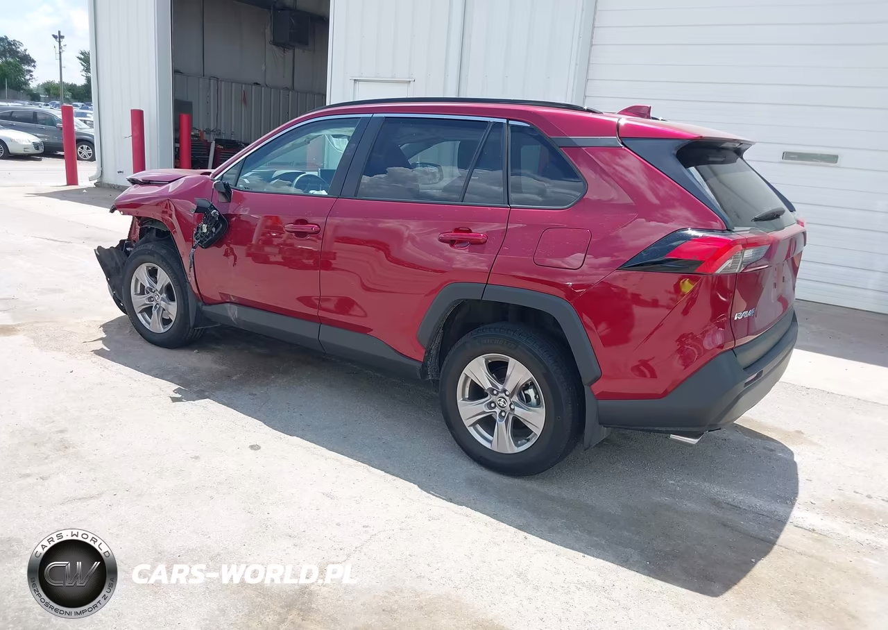 2024 Toyota Rav4 Xle VIN:2T3P1RFV4RW487635 - 3