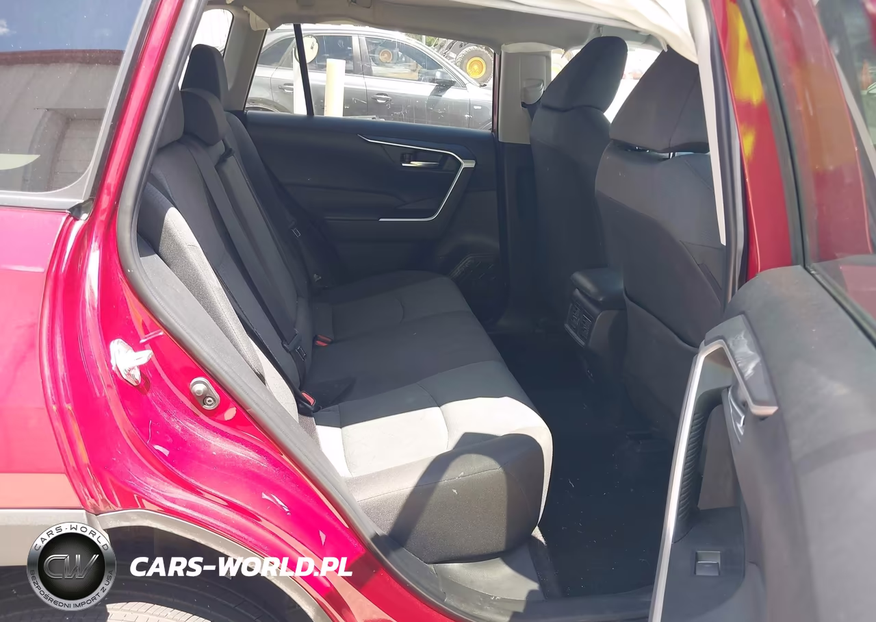 2024 Toyota Rav4 Xle VIN:2T3P1RFV4RW487635 - 8