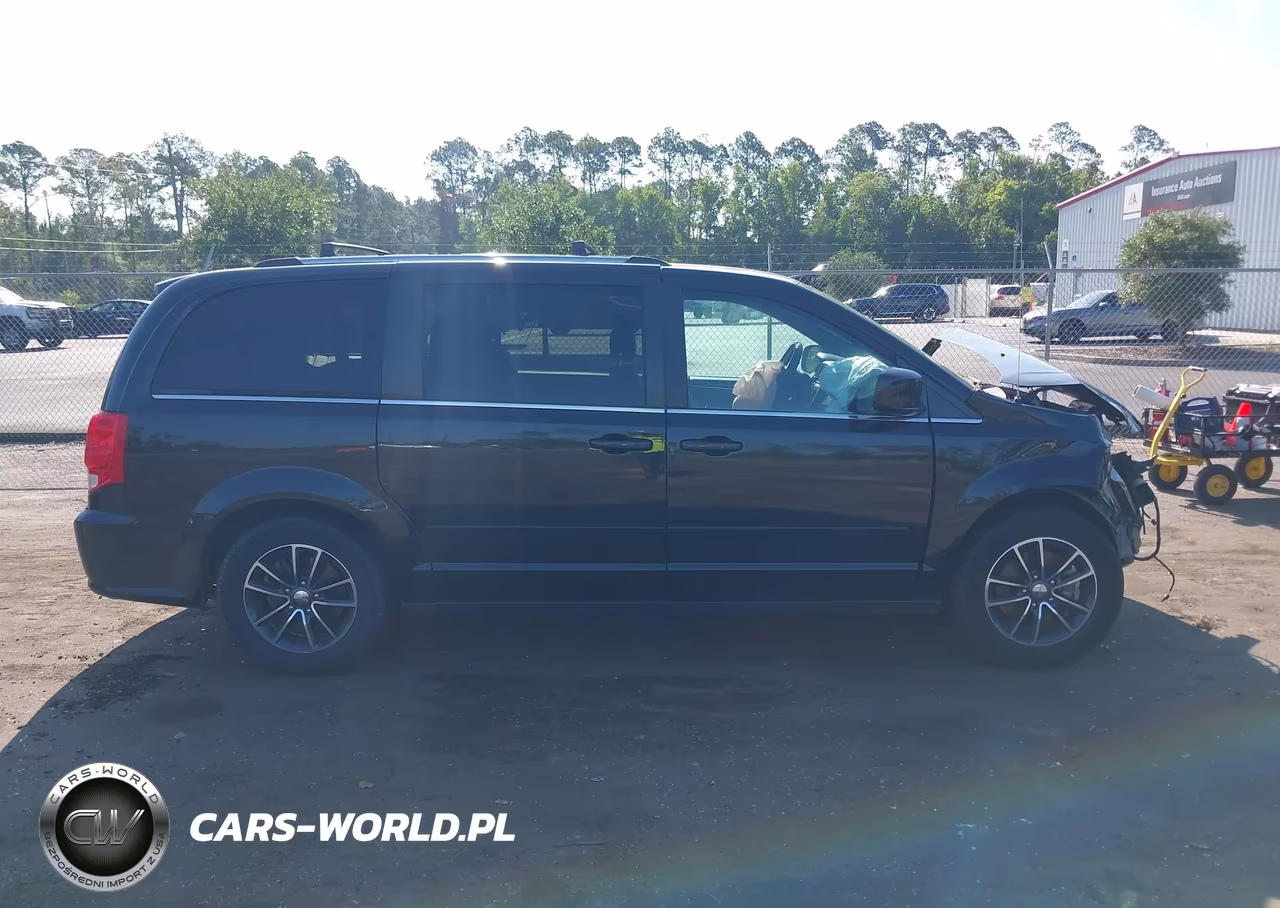 2017 Dodge Grand Caravan Sxt VIN:2C4RDGCG9HR714238 - 13
