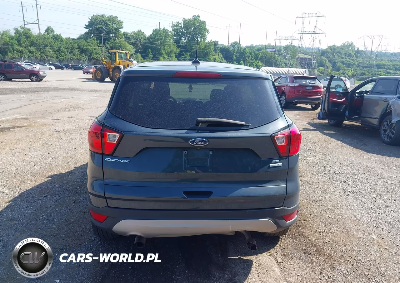2019 Ford Escape Se VIN:1FMCU9GD9KUA94630 - 16
