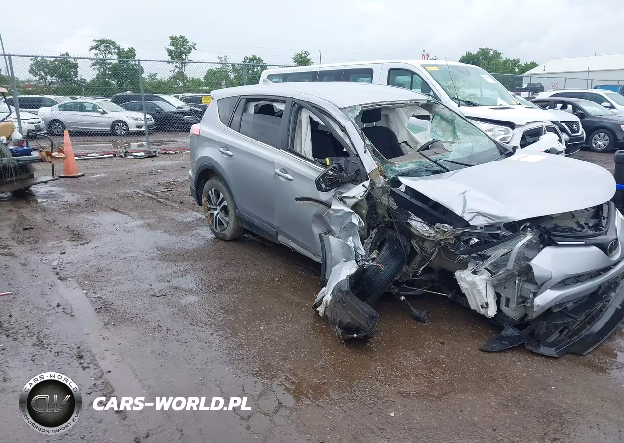 2018 Toyota Rav4 Le VIN:2T3BFREV3JW709681 - 18