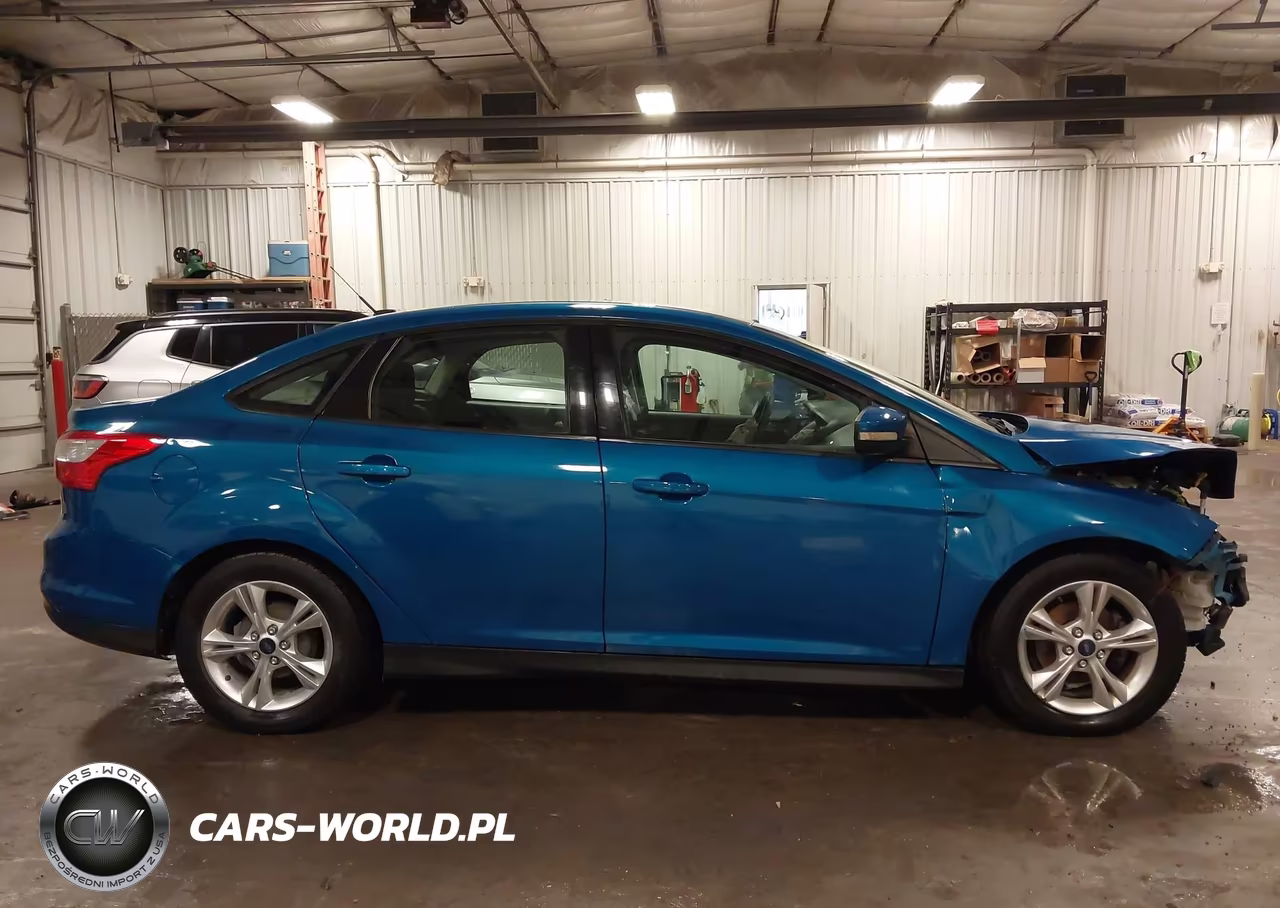 2014 Ford Focus Se VIN:1FADP3F23EL369695 - 14