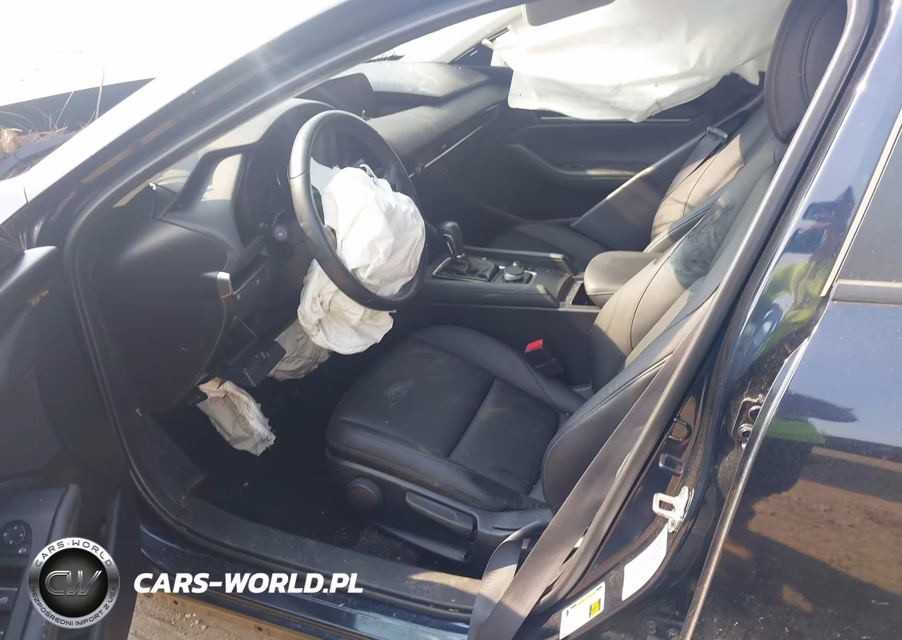 2020 Mazda Mazda3 Select Package VIN:JM1BPACL6L1170216 - 5