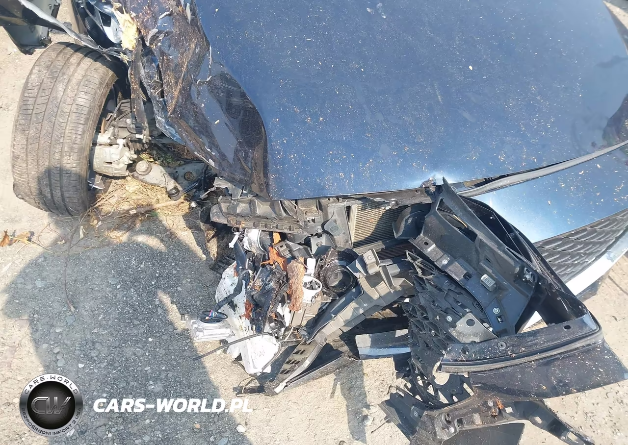 2020 Mazda Mazda3 Select Package VIN:JM1BPACL6L1170216 - 6