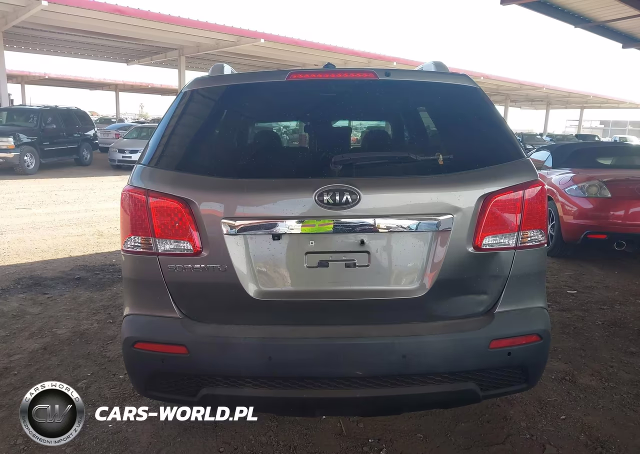 2013 Kia Sorento Lx VIN:5XYKT3A65DG424164 - 16