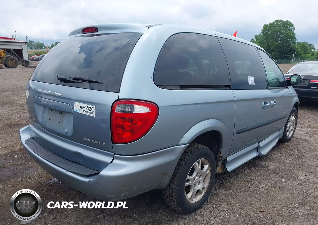 2003 Dodge Grand Caravan Sport VIN:2D4GP44L03R155716 - 4