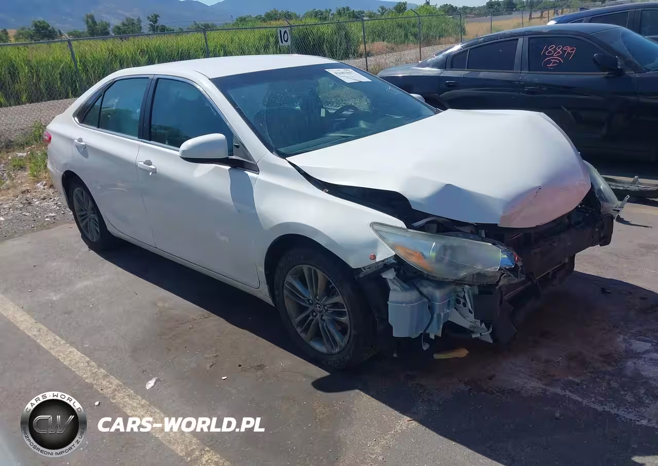 2017 Toyota Camry Hybrid Le