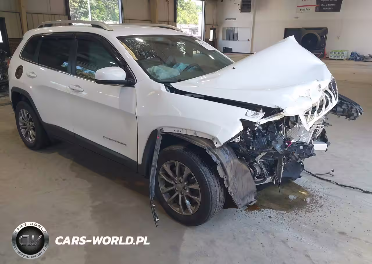 2019 Jeep Cherokee Latitude Plus Fwd