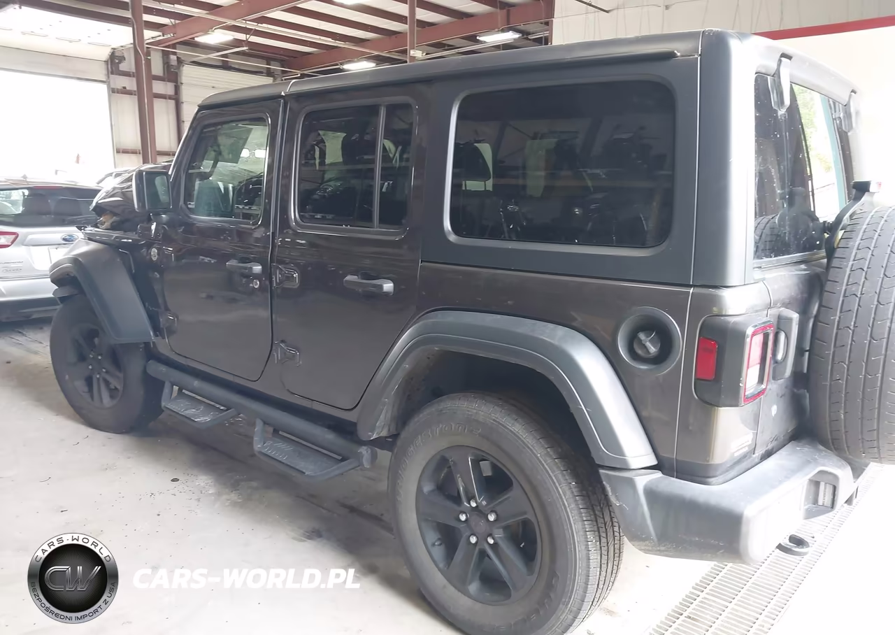 2020 Jeep Wrangler Unlimited Sport Altitude 4X4 VIN:1C4HJXDN0LW200151 - 3
