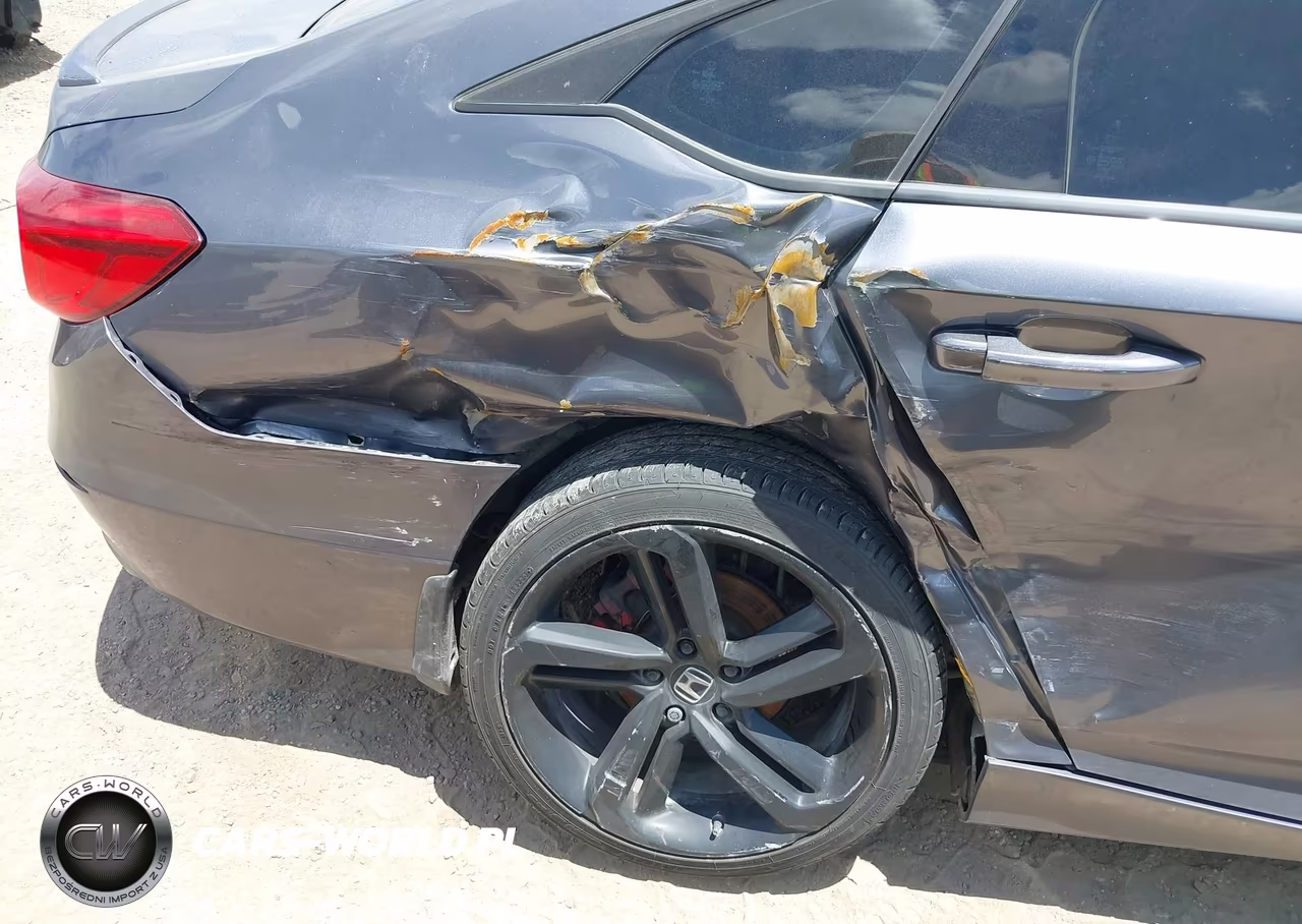 2019 Honda Accord Sport VIN:1HGCV1F33KA174181 - 6