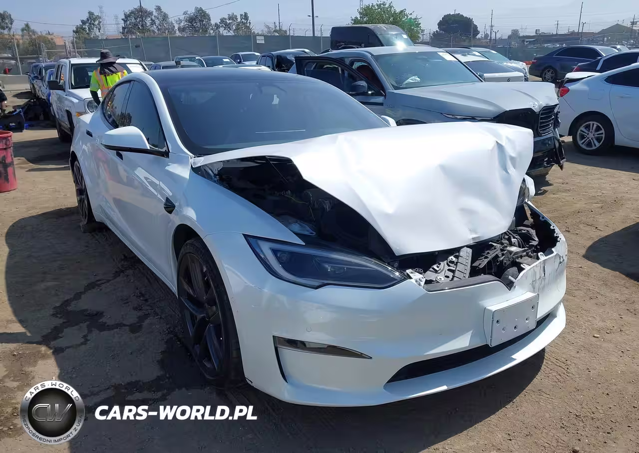 2023 Tesla Model S Plaid Tri Motor All-Wheel Drive