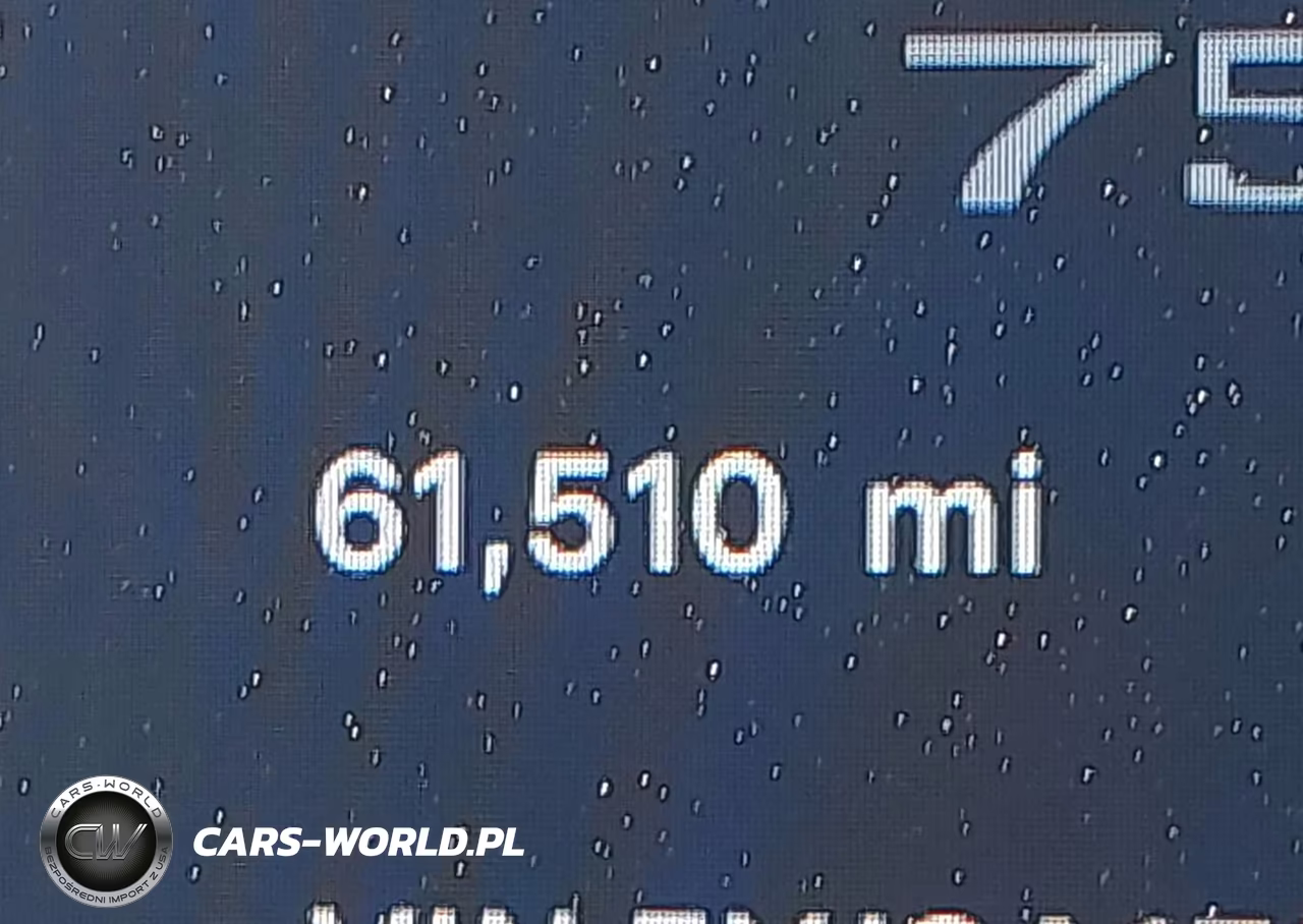 2018 Tesla Model S VIN:5YJSA1E29JF262494 - 14
