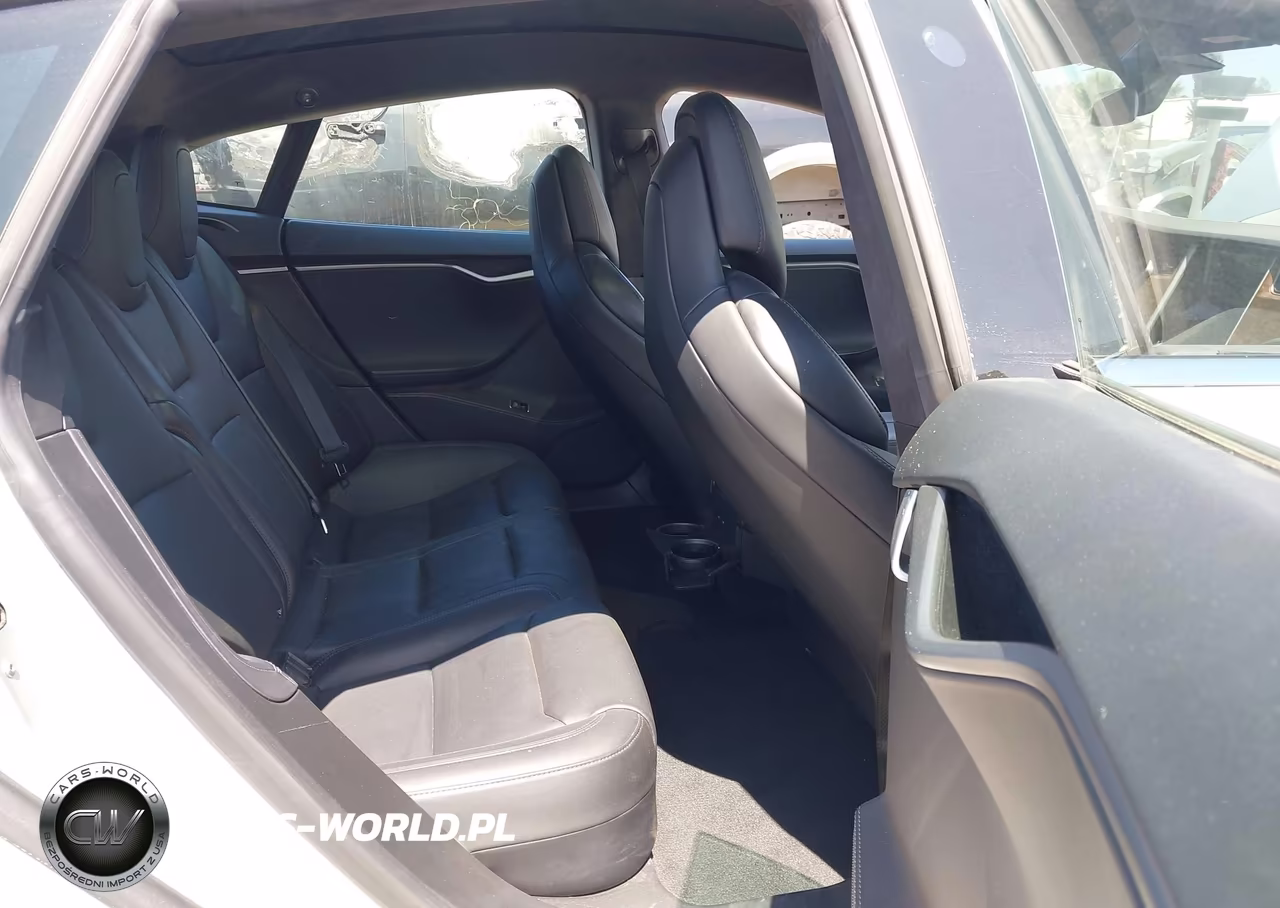 2018 Tesla Model S VIN:5YJSA1E29JF262494 - 8