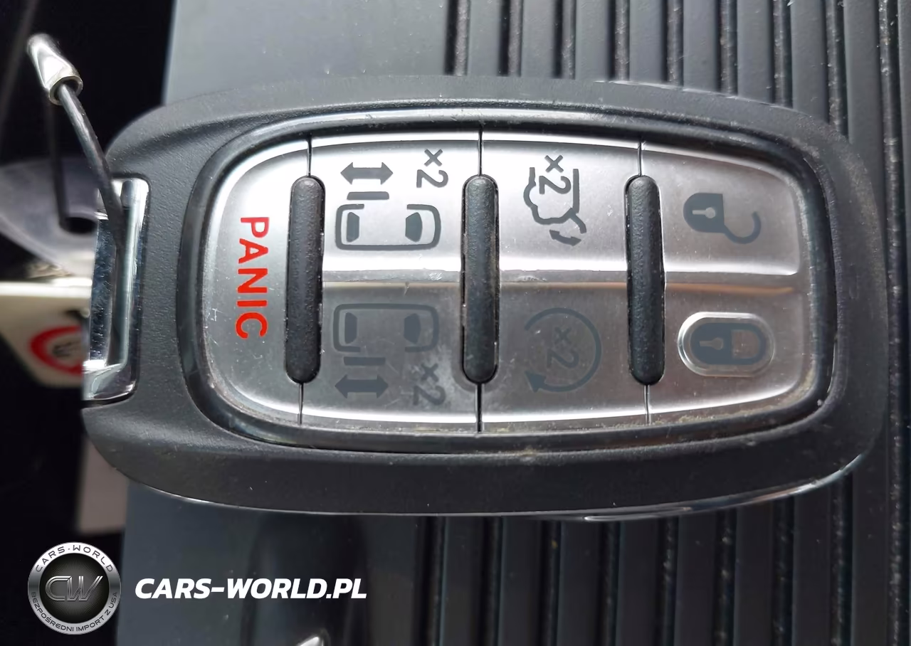 2024 Chrysler Pacifica Touring L VIN:2C4RC1BG9RR149489 - 11