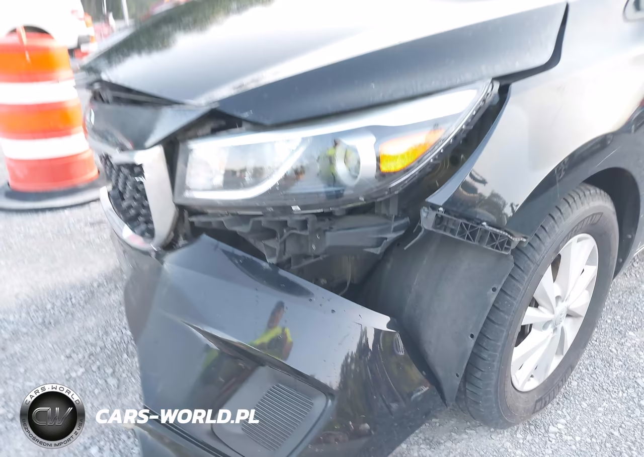 2016 Kia Sedona L VIN:KNDMA5C10G6180653 - 6