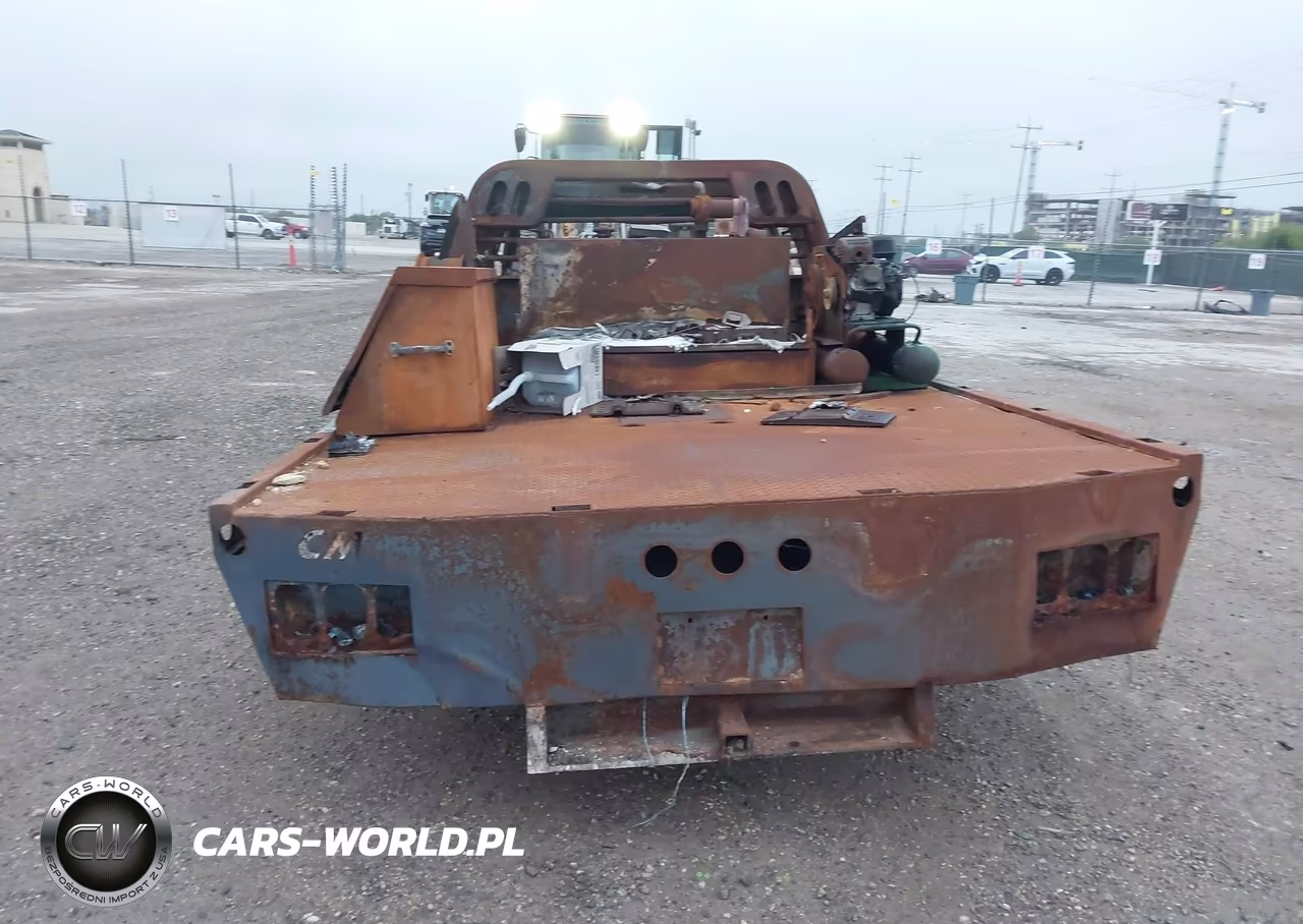 2011 Ford F-350 Chassis Xl VIN:1FD8W3GT6BEB66592 - 8