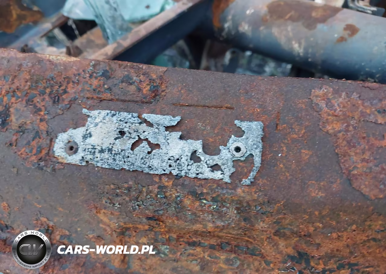 2011 Ford F-350 Chassis Xl VIN:1FD8W3GT6BEB66592 - 9