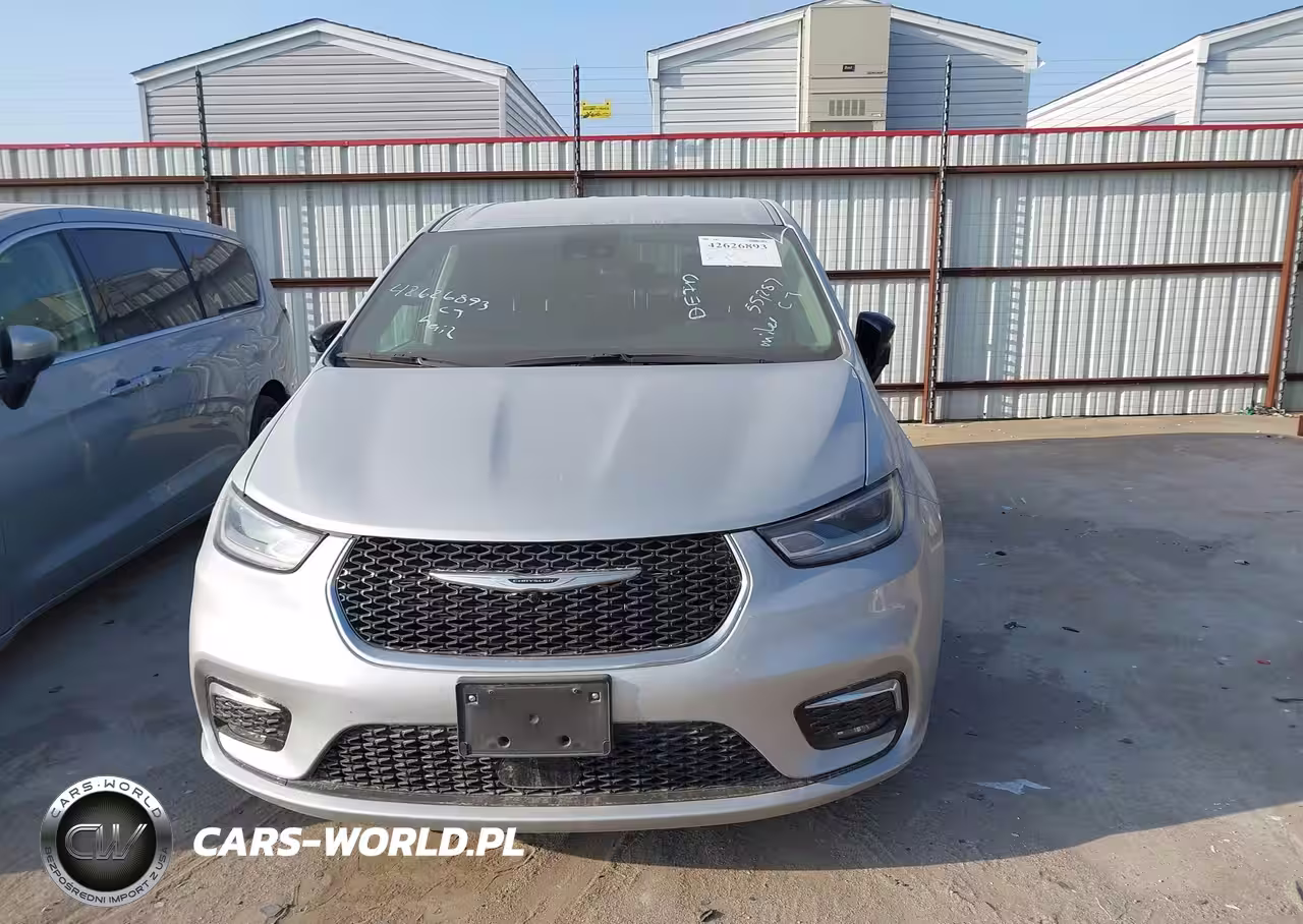 2024 Chrysler Pacifica Touring L VIN:2C4RC1BG9RR163151 - 12