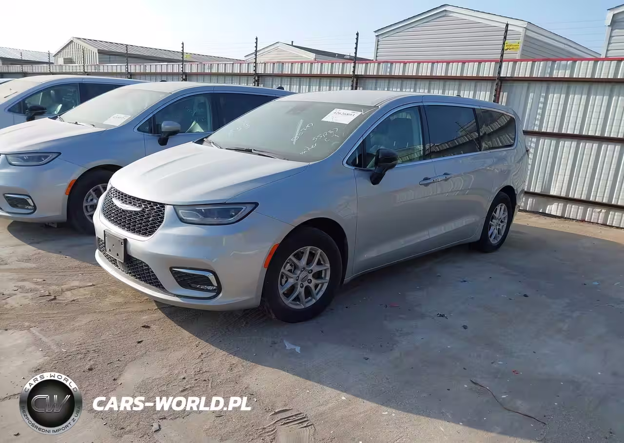 2024 Chrysler Pacifica Touring L VIN:2C4RC1BG9RR163151 - 2
