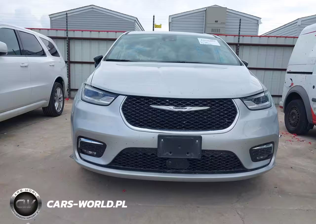 2024 Chrysler Pacifica Touring L VIN:2C4RC1BG9RR163151 - 6