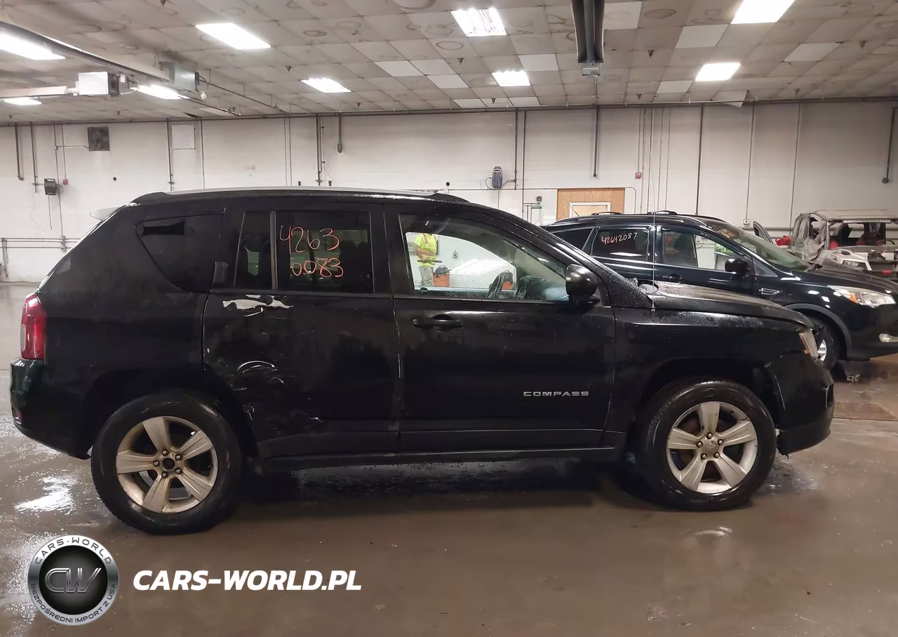 2016 Jeep Compass Sport VIN:1C4NJDBB8GD521415 - 13