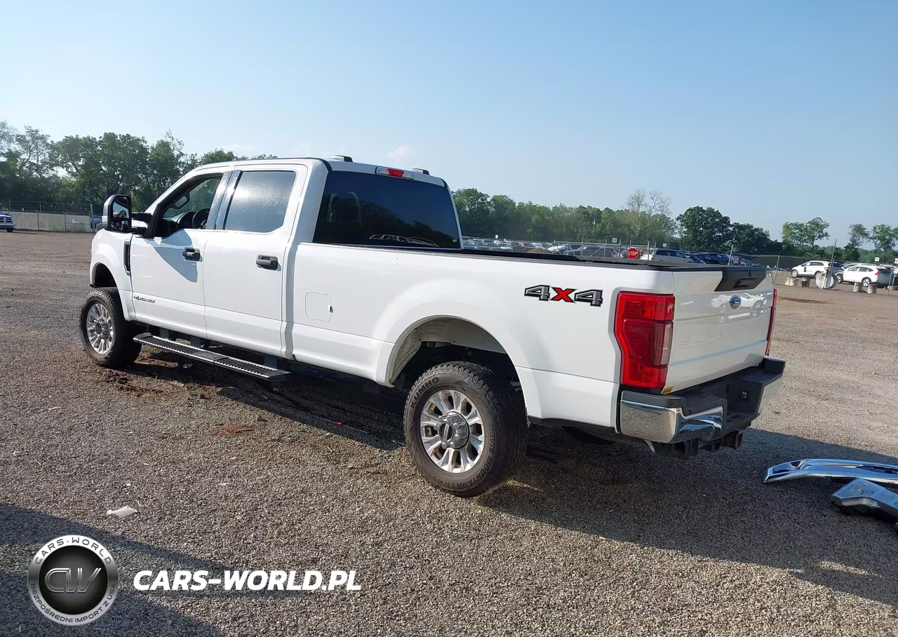 2022 Ford F-350 Xlt VIN:1FT8W3BT5NEF60018 - 3