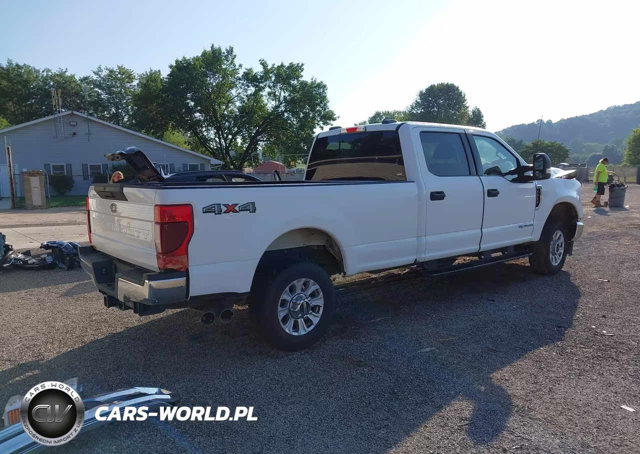 2022 Ford F-350 Xlt VIN:1FT8W3BT5NEF60018 - 4