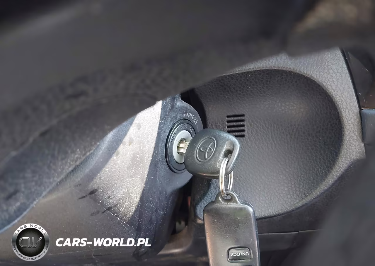 2015 Toyota Corolla L VIN:2T1BURHE6FC288669 - 11