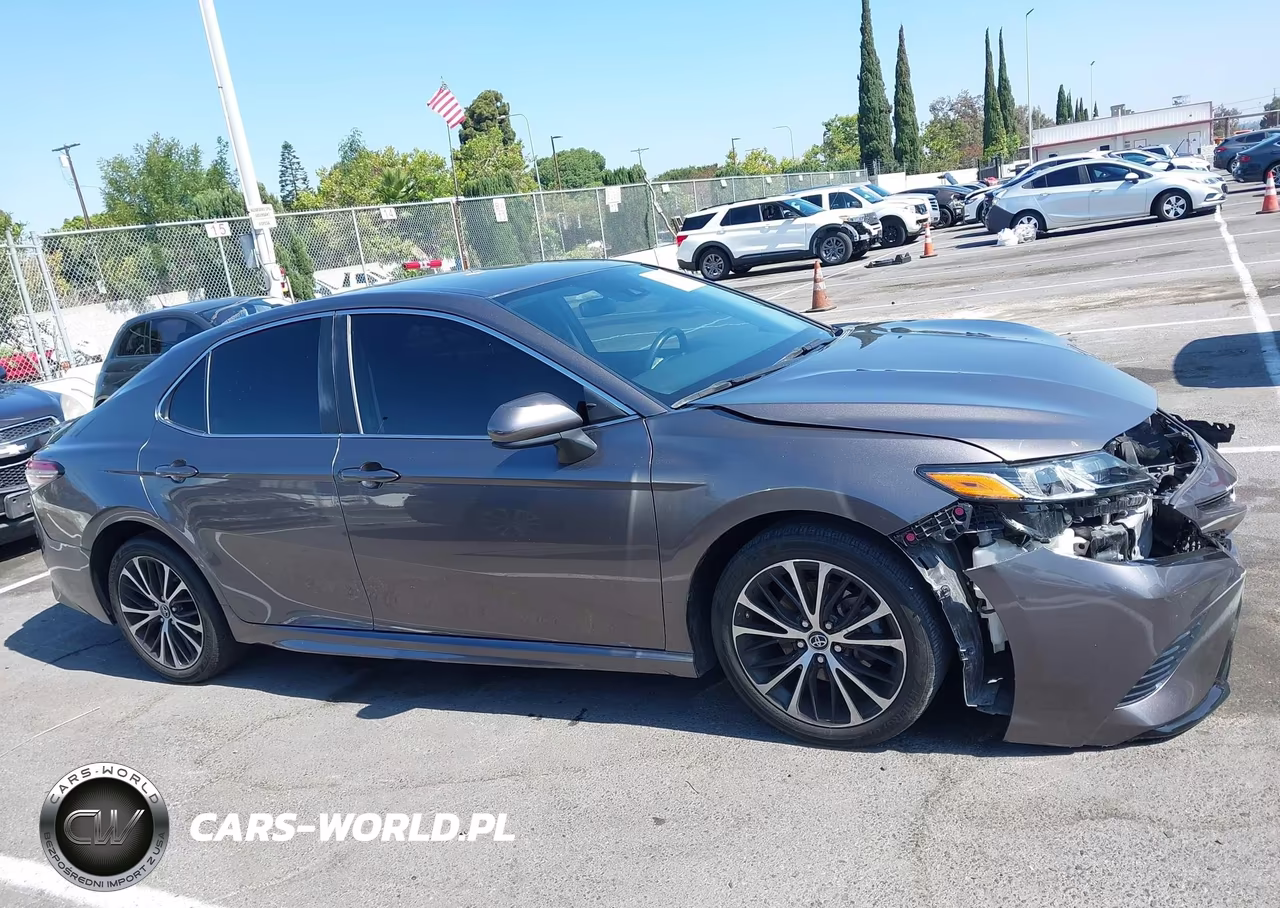 2019 Toyota Camry Se VIN:4T1B11HK5KU827193 - 13