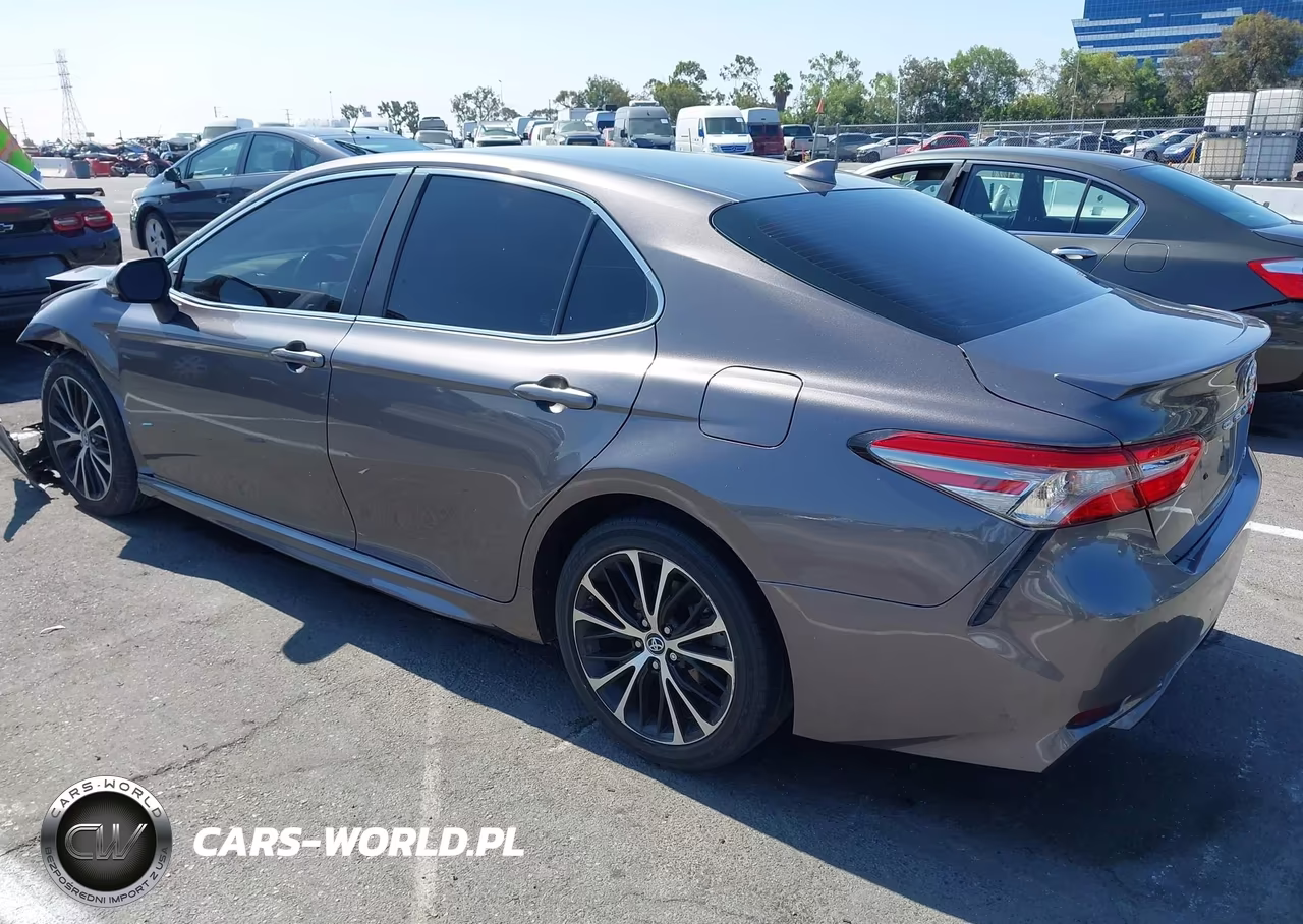 2019 Toyota Camry Se VIN:4T1B11HK5KU827193 - 3