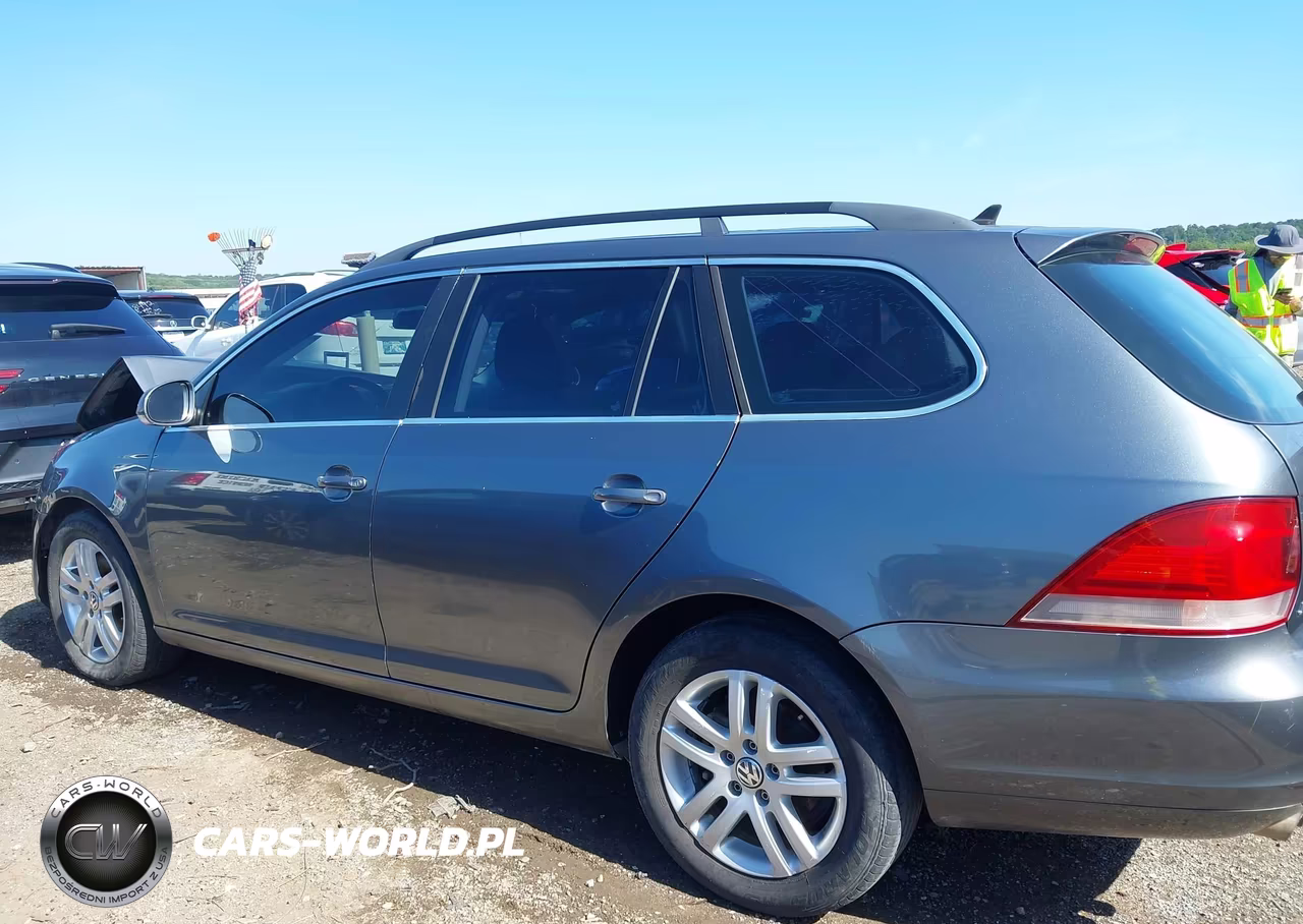 2011 Volkswagen Jetta Sportwagen 2.0L Tdi VIN:3VWML7AJ6BM717007 - 14