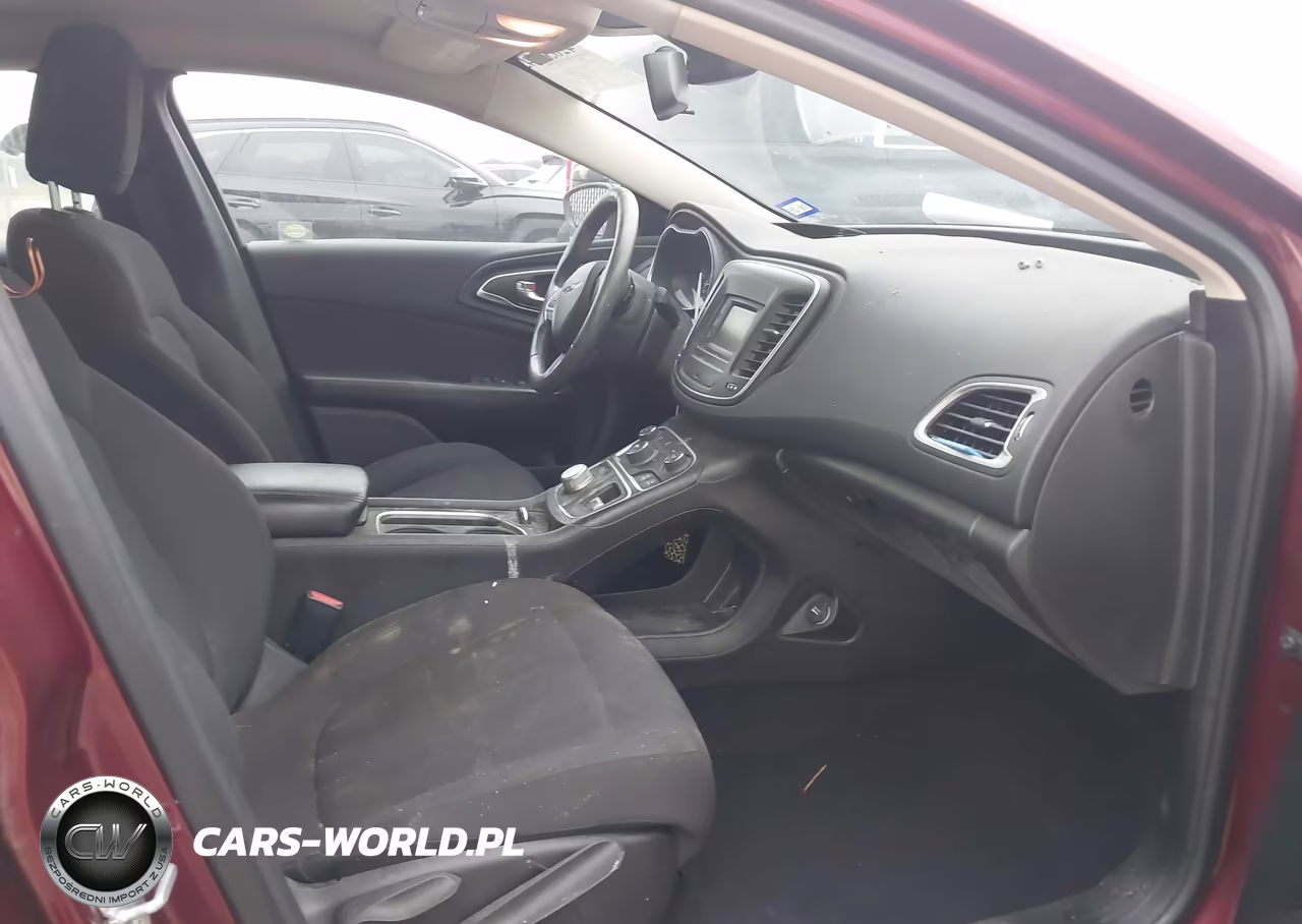 2015 Chrysler 200 Limited VIN:1C3CCCAB4FN607041 - 5
