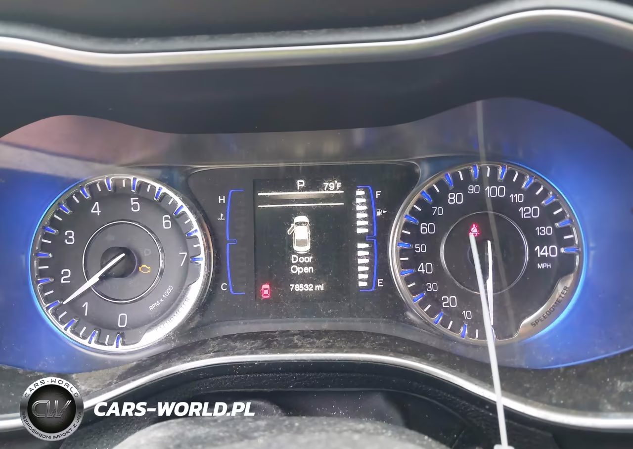 2015 Chrysler 200 Limited VIN:1C3CCCAB4FN607041 - 7