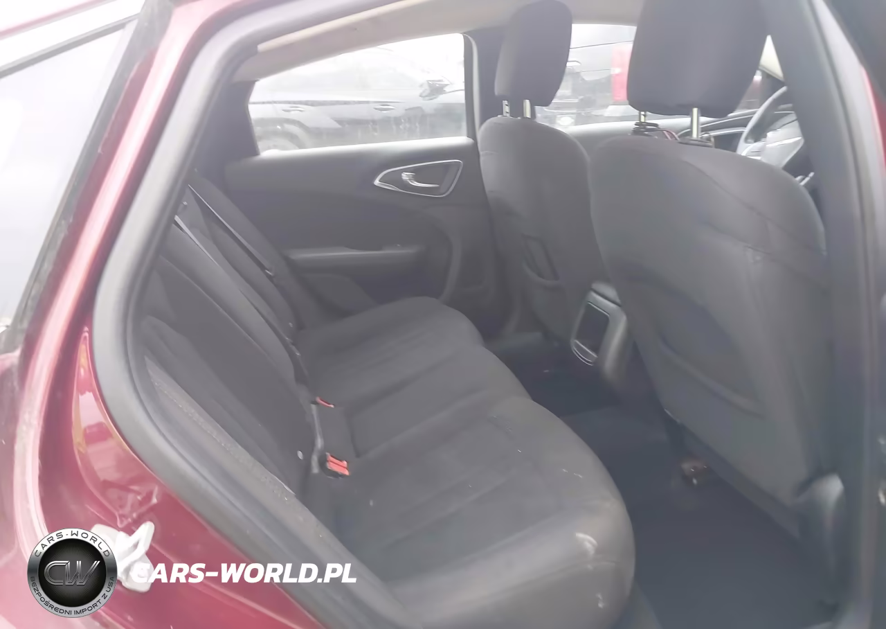 2015 Chrysler 200 Limited VIN:1C3CCCAB4FN607041 - 8