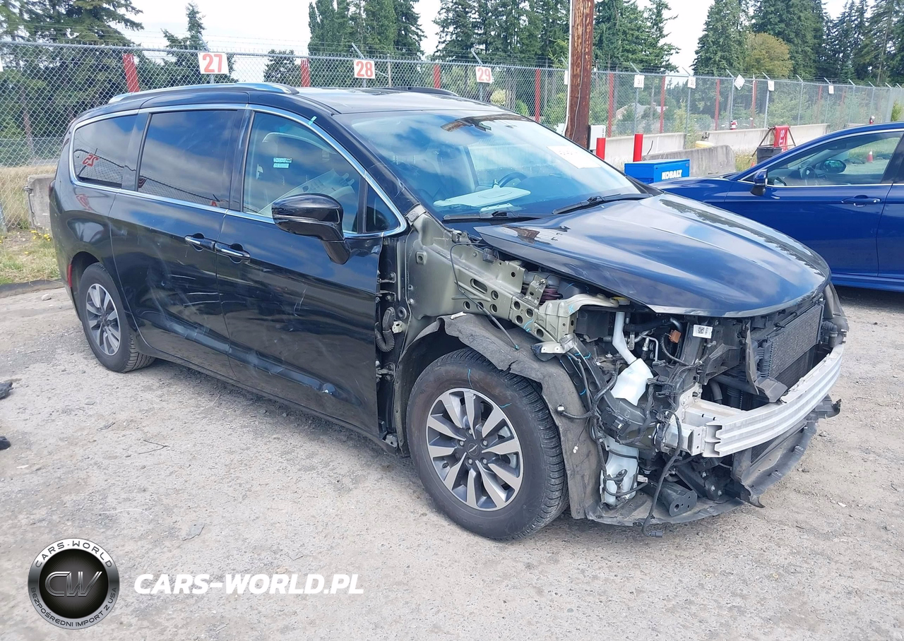 2021 Chrysler Pacifica Hybrid Touring L