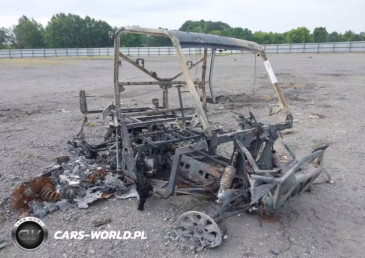 2024 Can-Am Defender Limited Cab Hd10