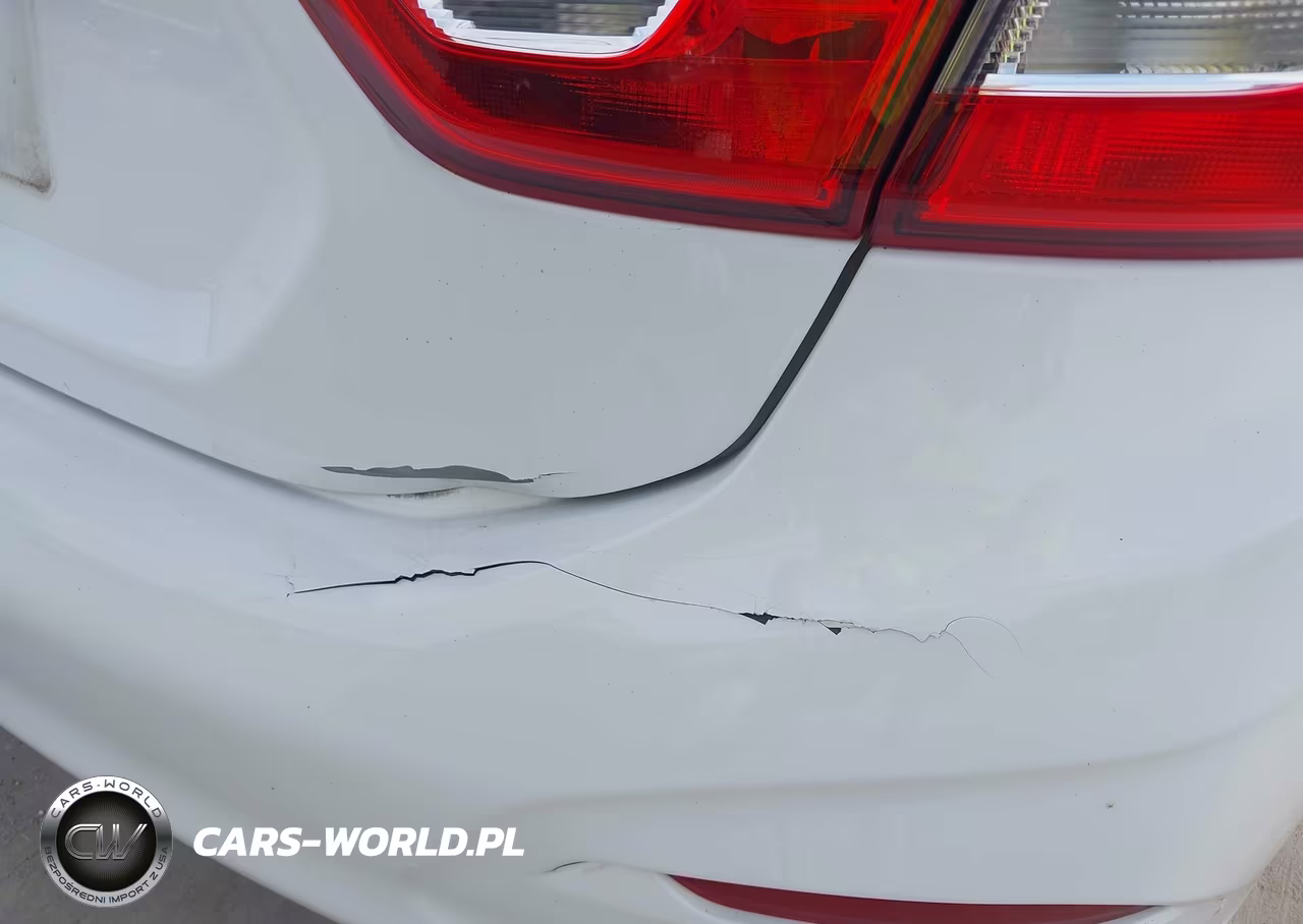 2019 Chevrolet Cruze Lt VIN:1G1BE5SM3K7100409 - 19