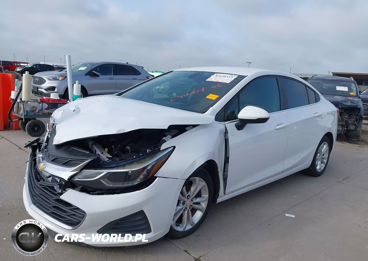 2019 Chevrolet Cruze Lt VIN:1G1BE5SM3K7100409 - 2