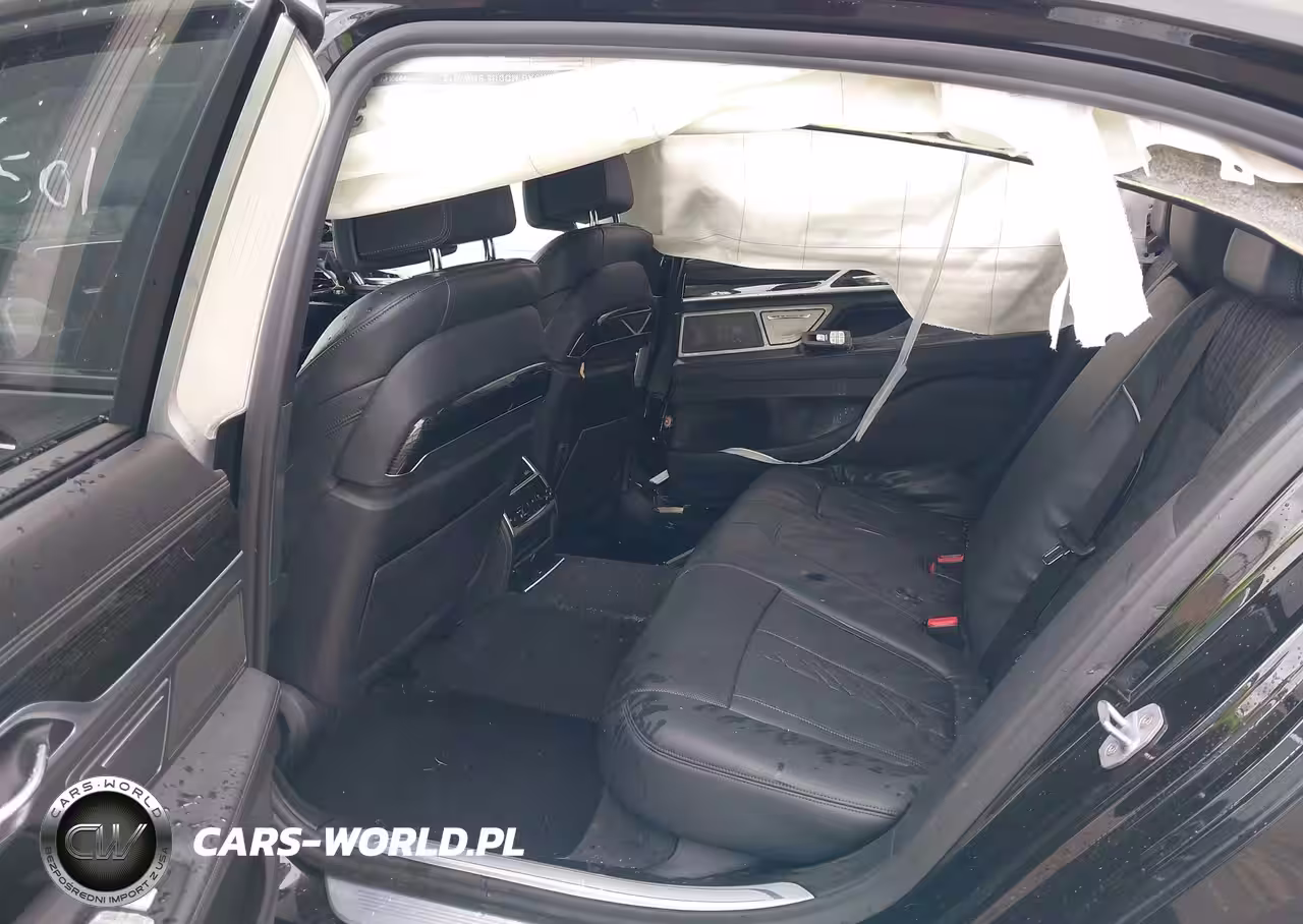 2019 BMW 750I VIN:WBA7F0C52KGM24369 - 8