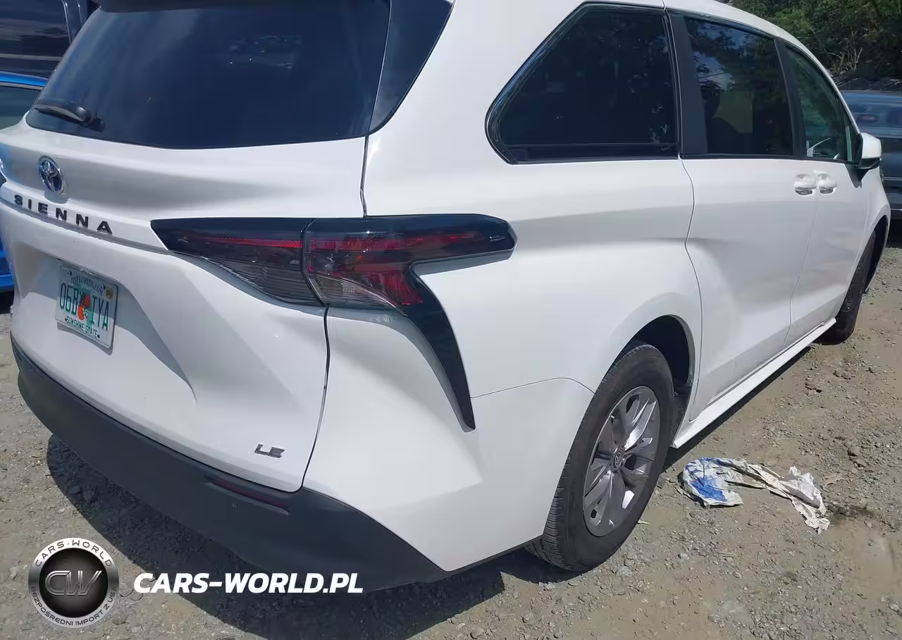 2025 Toyota Sienna Le VIN:5TDKRKEC3SS234923 - 4