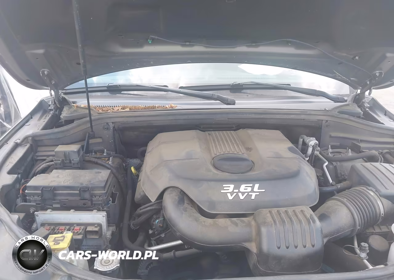 2013 Jeep Grand Cherokee Laredo VIN:1C4RJFAGXDC583622 - 10
