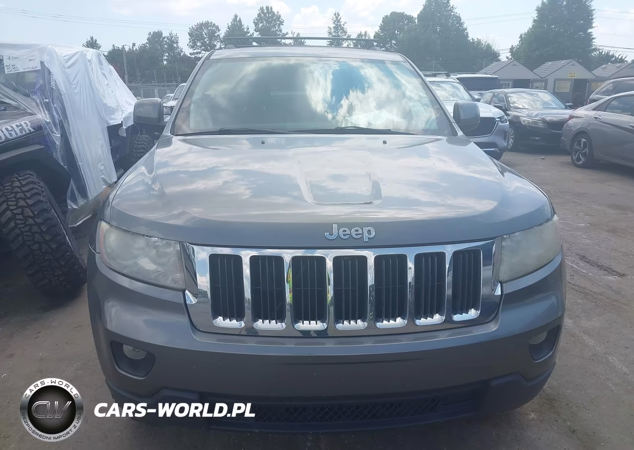 2013 Jeep Grand Cherokee Laredo VIN:1C4RJFAGXDC583622 - 6