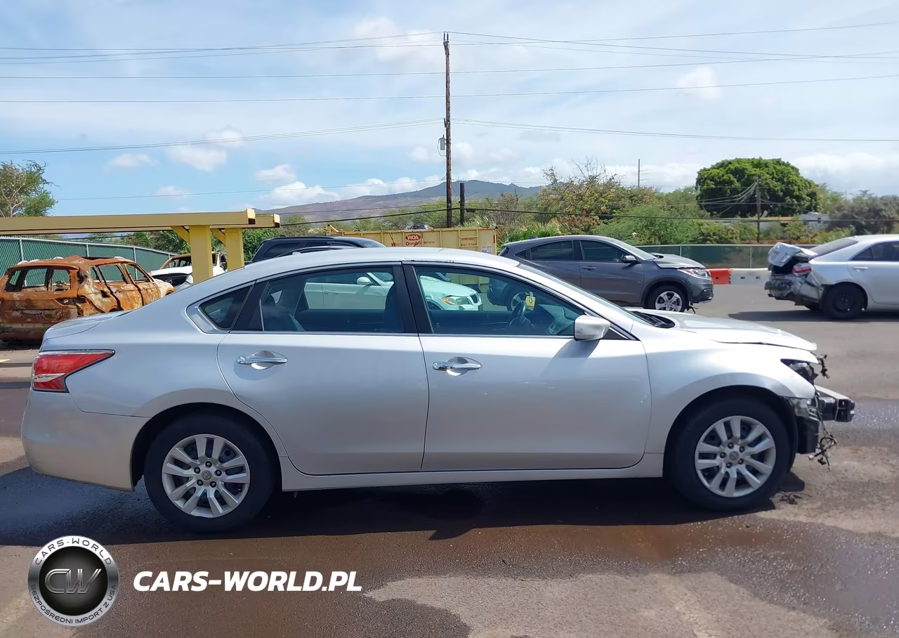 2015 Nissan Altima 2.5 S VIN:1N4AL3AP1FC213822 - 14