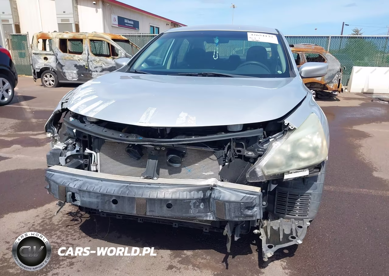 2015 Nissan Altima 2.5 S VIN:1N4AL3AP1FC213822 - 6