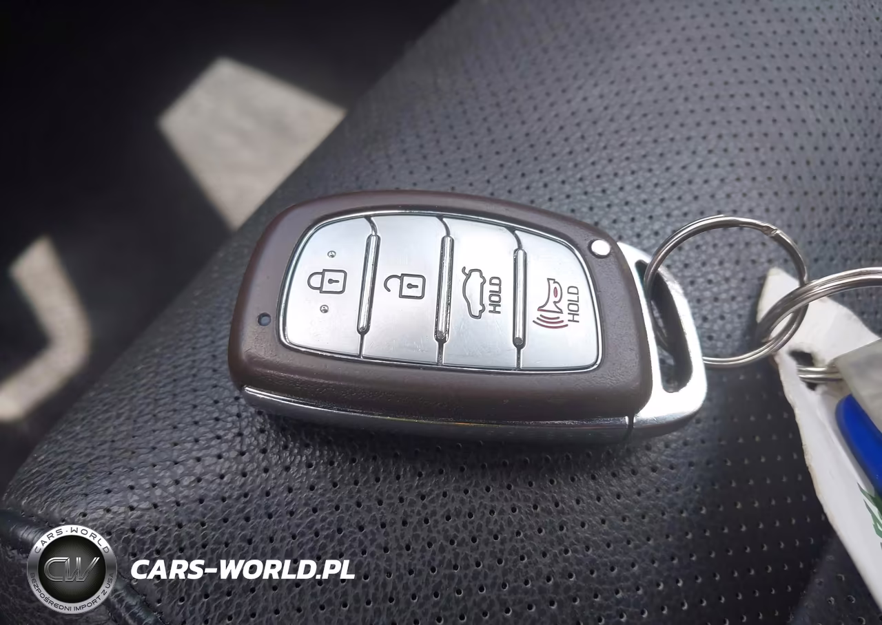2018 Hyundai Elantra Sport VIN:KMHD04LB1JU530909 - 11