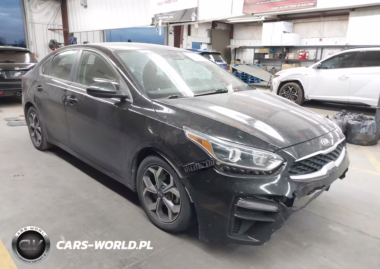 2021 Kia Forte Lxs – zdjęcie 1 z 17